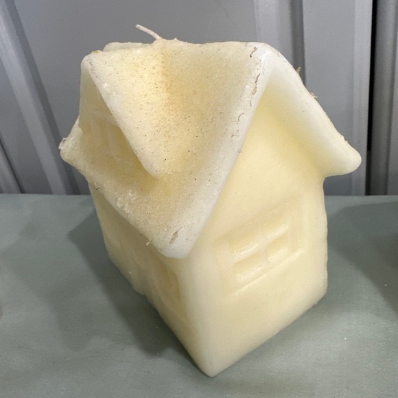 Cottage House Candles set of 3 - Picture 2 of 10